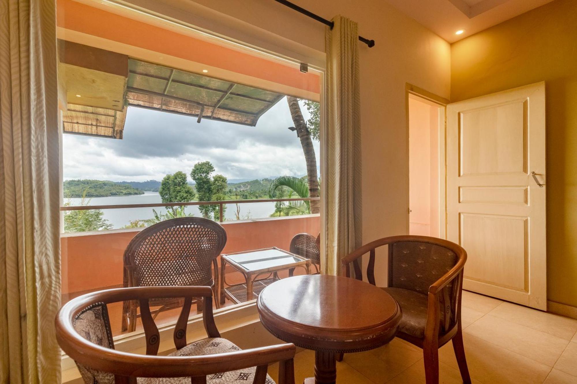 Karapuzha Village Resort Wayanad Eksteriør bilde